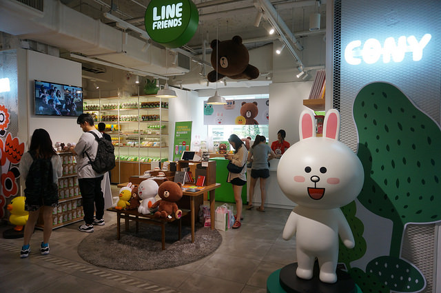 【乙支路入口站】快來韓國找熊大、兔兔~『LINE FRIENDS』明洞長駐門市！