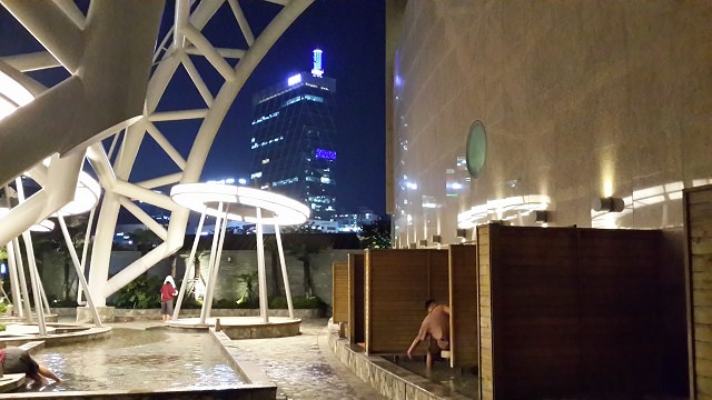 【釜山-Centum City(百城)站】韓國百貨業龍頭”新世界”直營的 高級汗蒸幕SPA – “SpaLand汗蒸溫泉樂園스파랜드”(高貴不貴，釜山行必去)