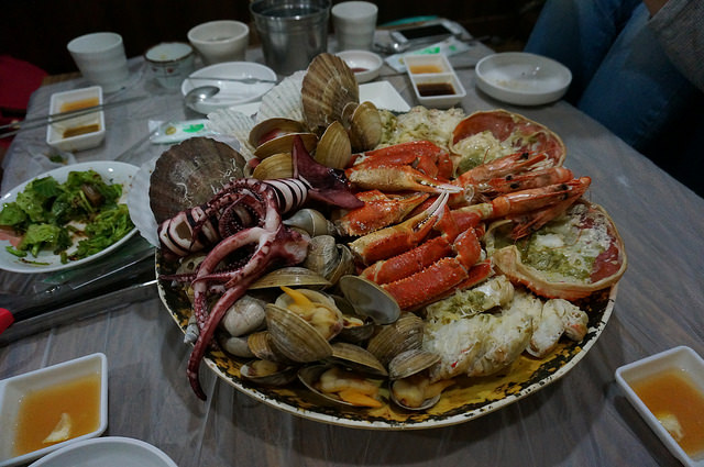 【市廳站】帝王蟹食堂/大螃蟹食堂 대게식당~首爾上班族的美食天堂-北倉洞美食街북창동음식거리