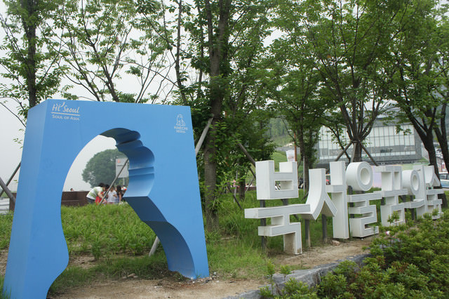【彌阿三岔路站】首爾的夢幻綠地公園-北首爾夢之森(IRIS、RUNNING MAN拍攝地)